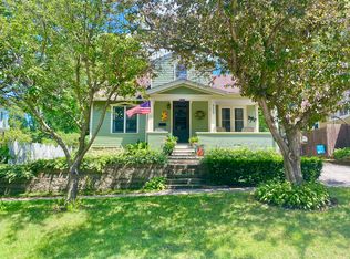 855 14th St, Marion, IA 52302