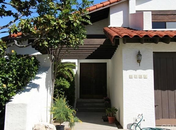 2nd image of 2351 Santa Cruz Ct