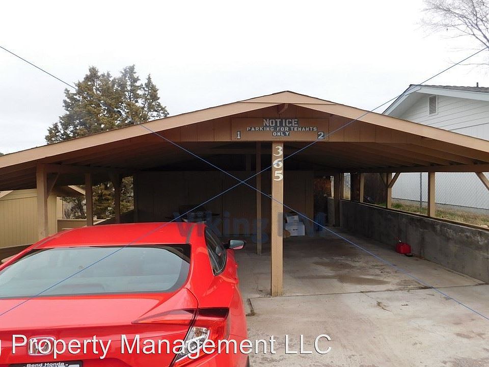 2nd image of 365 NE Loper Ave APT 2