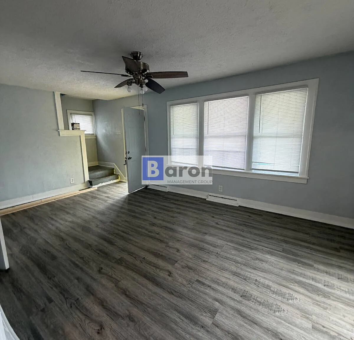 "Charming 3-Bed Home at 904 Sancome Ave, South Bend Perfect Blend of Comfort and Convenience!" — Photo 3