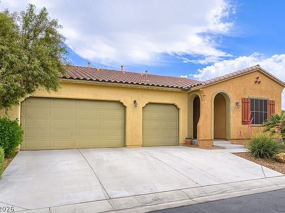 3rd image of 6636 Chelton Oaks St