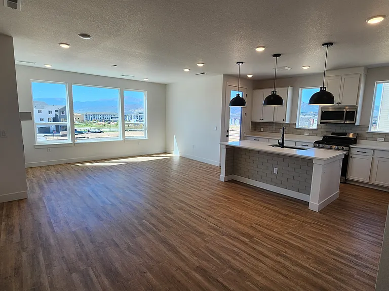10745 Lewanee Point — Photo 19