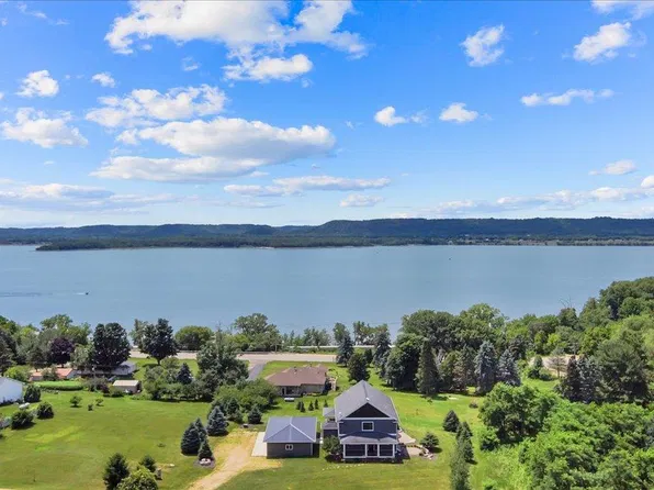 W12420 State Highway 35, Stockholm, WI 54769