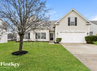 1930 Moss Creek Dr, Harrisburg, NC 28075