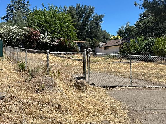 2nd image of 4732 W 40th St