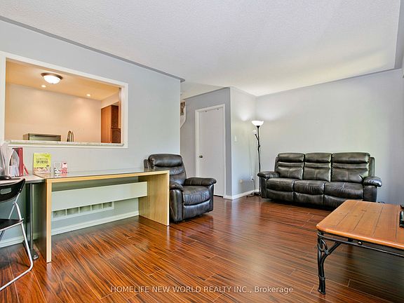 3rd image of 1814 Woodgate Ct