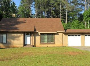 446 Warren Rd, Lawrenceville, GA 30044