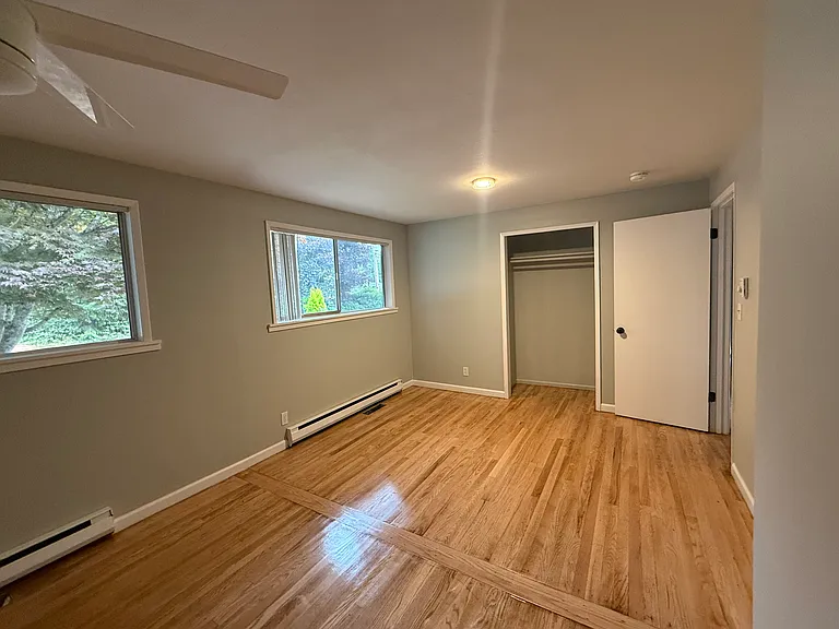 4515 NE 17th Pl — Photo 11