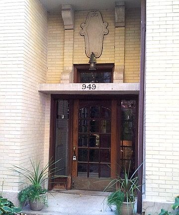 4th image of 949 W Lake St #E2