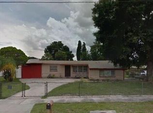 7107 Robindale Rd, Tampa, FL 33619