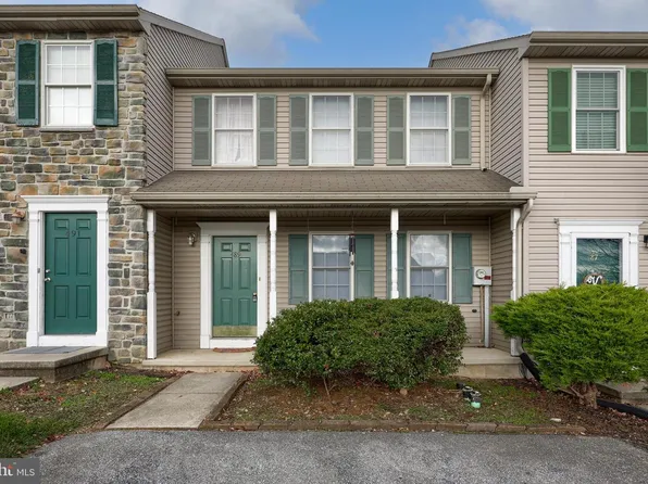 489 Wood Duck Dr, Manheim, PA 17545