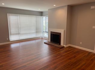31 Park Manor Dr, Daly City, CA 94015