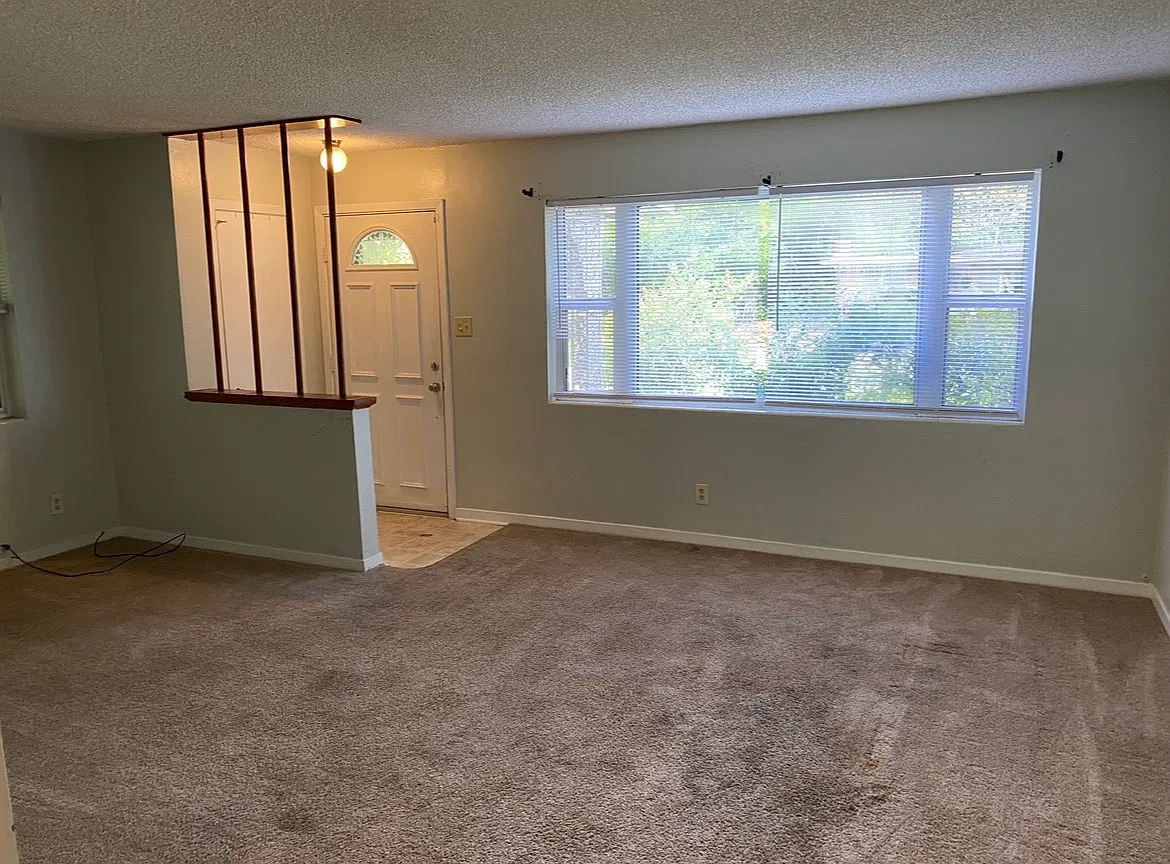3 bed, 1338 sqft, $1,400 — Photo 2