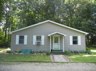 12219 Helmer Rd S, Battle Creek, MI 49015