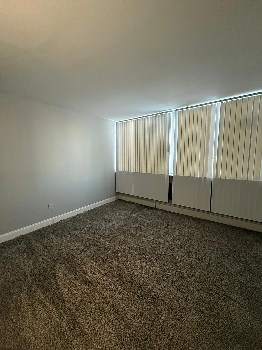 Building Photo - 18331 W Chicago St #1
