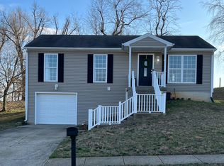208 Vineyard Rd, Elizabethtown, KY 42701