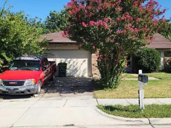 6637 Redbud Dr, Watauga, TX 76148