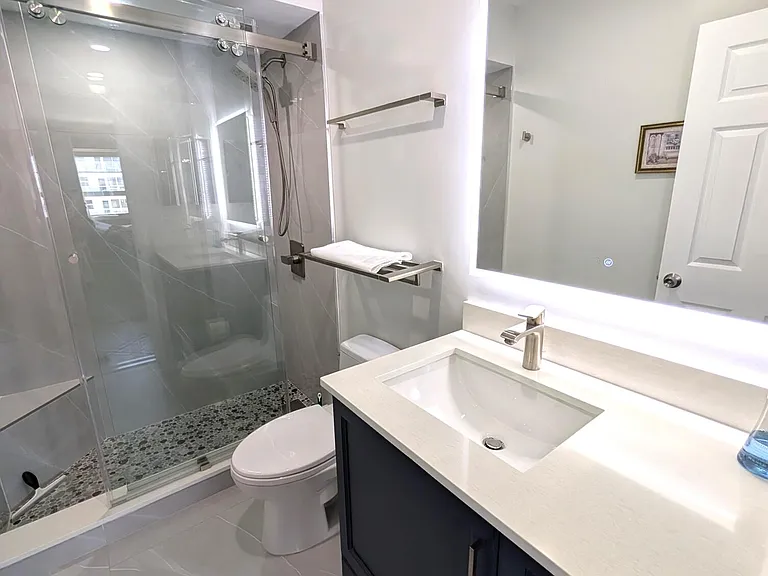 133 N Pompano Beach Blvd #Penthouse 7 — Photo 16
