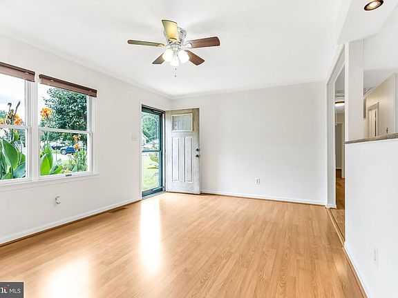 4th image of 12256 Wendy Ln