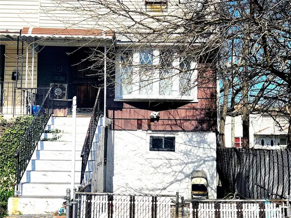 14 Williams Ct, Far Rockaway, NY 11691