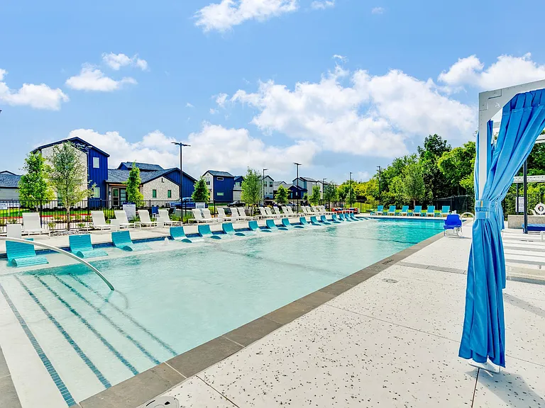 Resort Style Pool