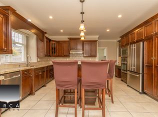 6442 Lakeview Ave, Burnaby, BC