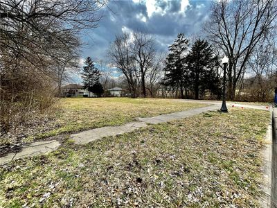 9 W Brown St, Liberty, MO, 64068