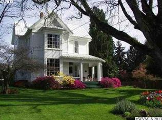 1006 Pine St, Silverton, OR 97381