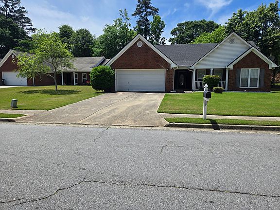 2nd image of 2595 Freemans Walk Dr