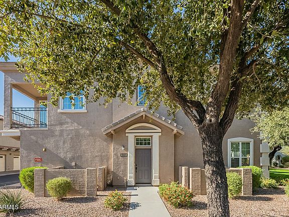 3rd image of 4728 E WATERMAN Street #101