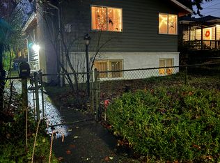 7747 16th Ave NE #A, Seattle, WA 98115