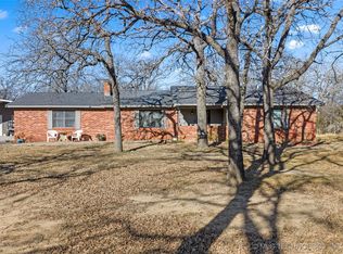170 Serpentine St, Lone Grove, OK 73443
