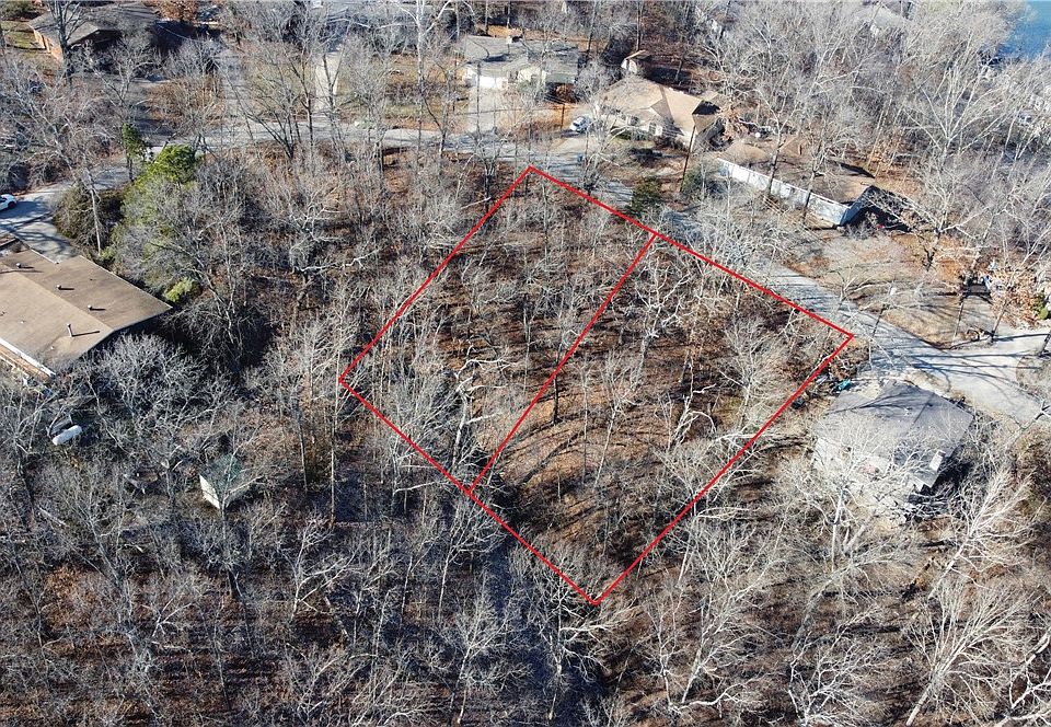 1st image of 28 & 29 Tamworth Cir