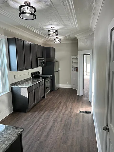 329 Ellicott St #UPPER Photo 1