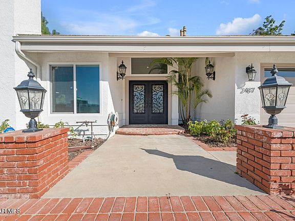 4th image of 2487 La Granada Dr