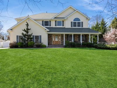 4 Sipala Court, East Northport, NY, 11731