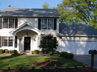 821 Hawkins Ct, Saint Louis, MO