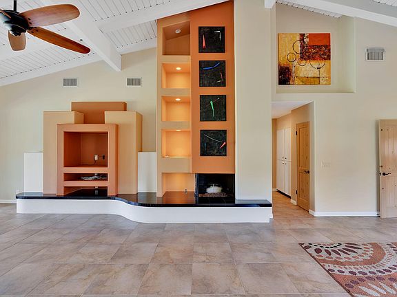 4th image of 49800 Coachella Dr