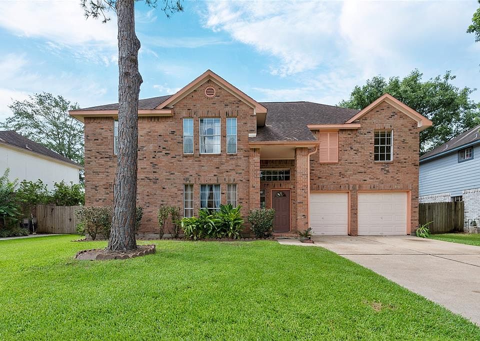 1st image of 2703 Potomac Dr