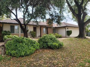 8418 N Del Mar Ave, Fresno, CA