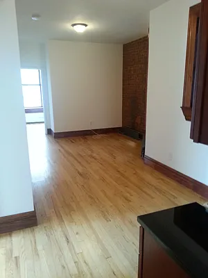 Rented by Allen Harris, LREB | media 28