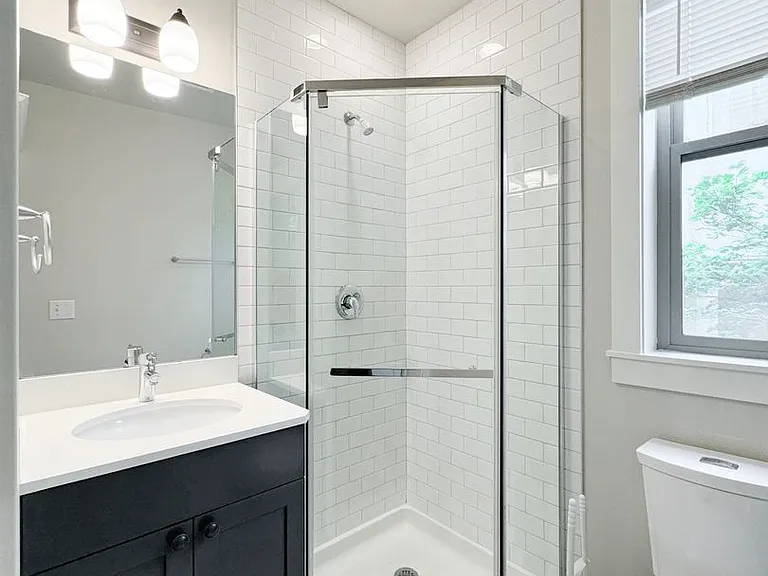 Bravo Apartments — Photo 19