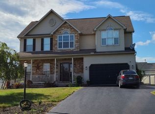 70 Blenheim St, Hanover, PA 17331