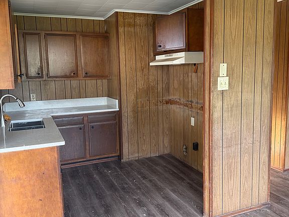 2nd image of 3704 10th St