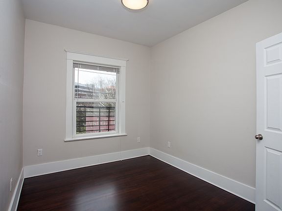 5th image of 304 E Olive Pl #Aec4acdff
