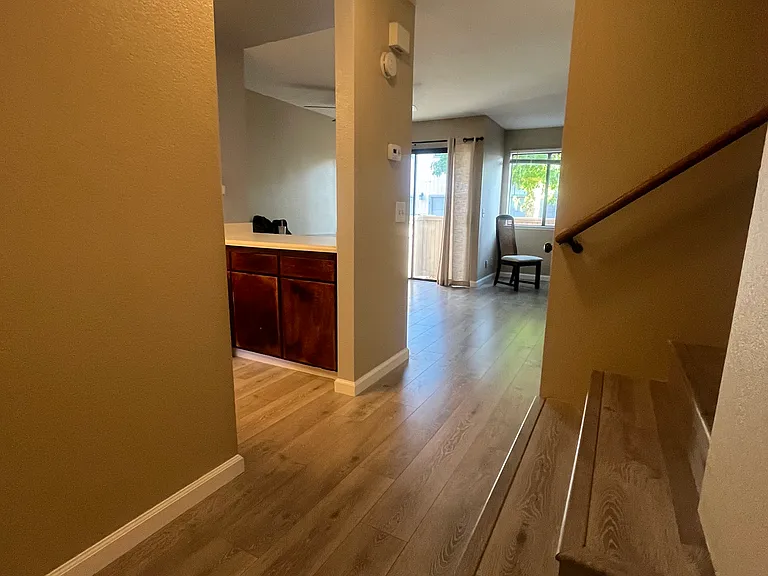 2714 Westberry Dr — Photo 5