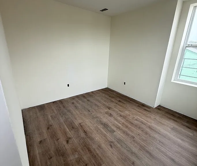 2900 Colerain Ave — Photo 29