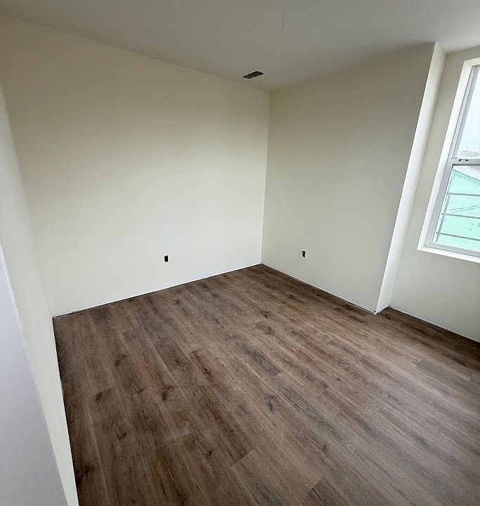 2nd image of 2900 Colerain Ave #6