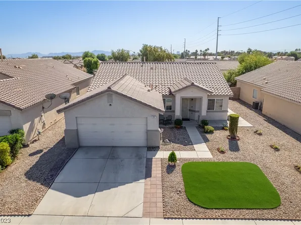 237 Roman Empire Ave, North Las Vegas, NV 89031