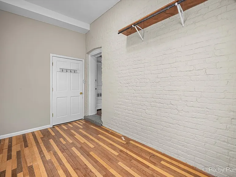 3100 N Western Ave #2R — Photo 6